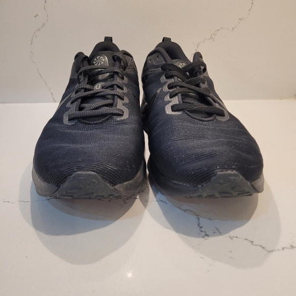 Nike Downshifter 12  Men's size 9US - Picture 5 of 12